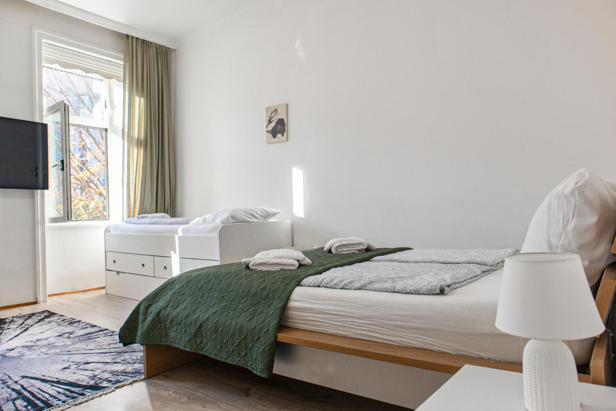 Pensjonat Convenient Shared - Near Danube & Millenium Tower